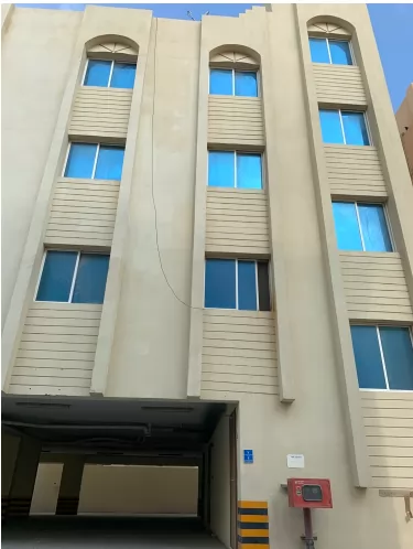 Residential Ready Property 2 Bedrooms U/F Apartment  for rent in Al Sadd , Doha #7849 - 1  image 